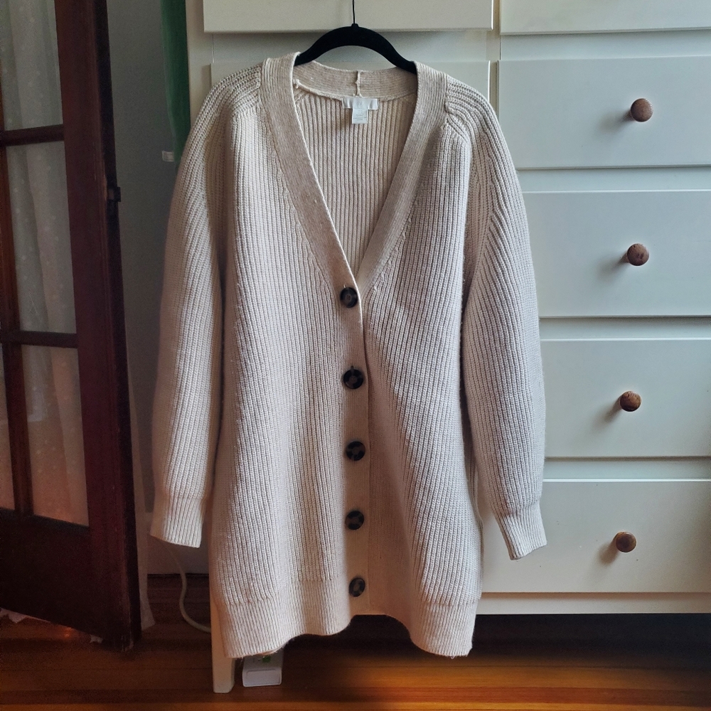 Oversized Chunky Knit Cardigan